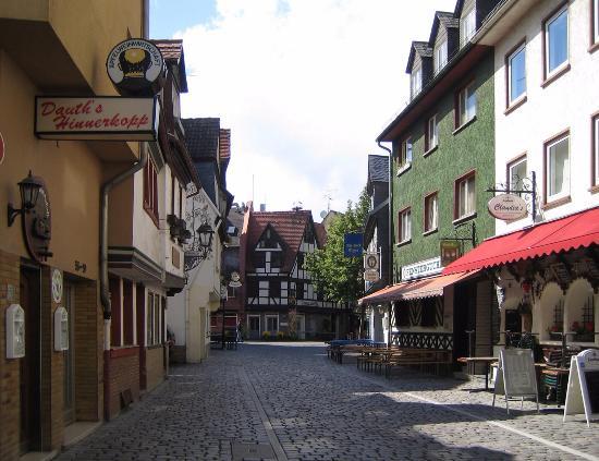 Frankfurt-Sachsenhausen